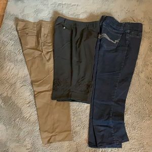 ⚜️Like new woman’s pants bundle